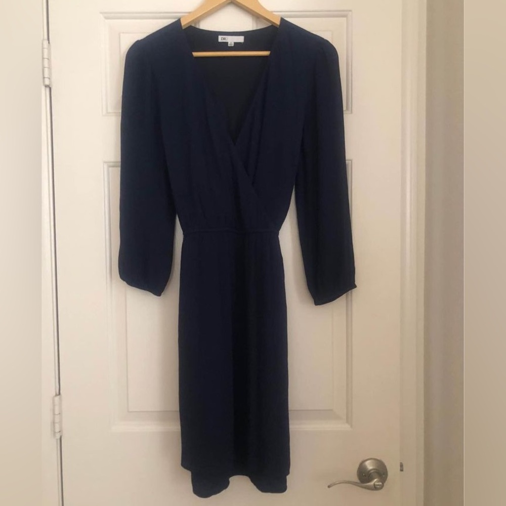 Nordstrom DR2 Women’s Navy Blue Dress w/ tie waist, long sleeves, lined, size M